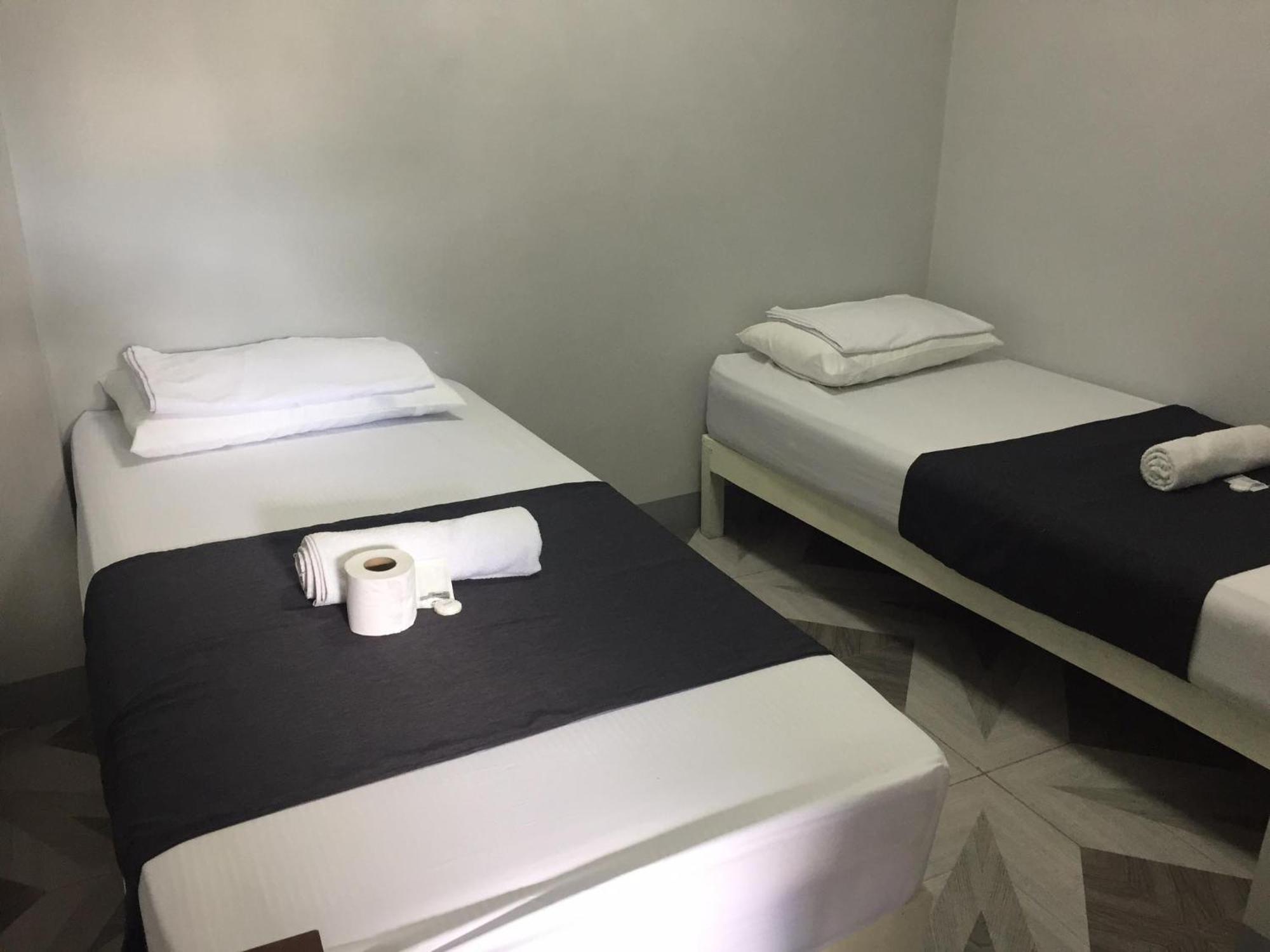 Ziet Hotel Mambajao Δωμάτιο φωτογραφία